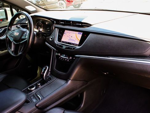 Used 2021 Cadillac XT5 Premium Luxury image 46