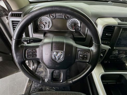 Used 2019 RAM 1500 Big Horn image 18