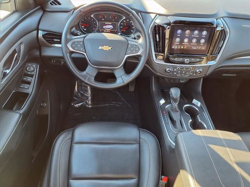 Used 2023 Chevrolet Traverse LT w/ LPO, Floor Liner Package image 3
