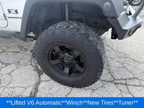 Used 2008 Jeep Wrangler X AWD/4WD image 24