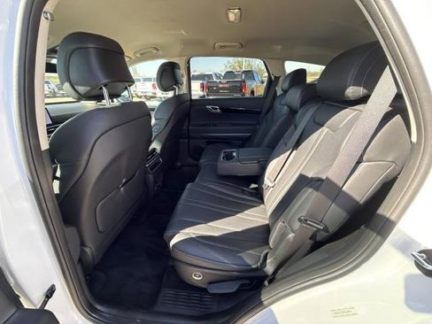 Used 2025 Genesis GV80 2.5T Standard image 25