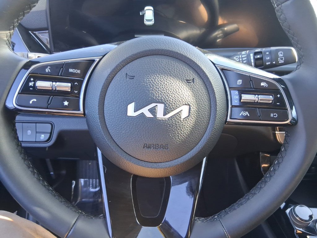 Used 2025 Kia Seltos S AWD/4WD image 11