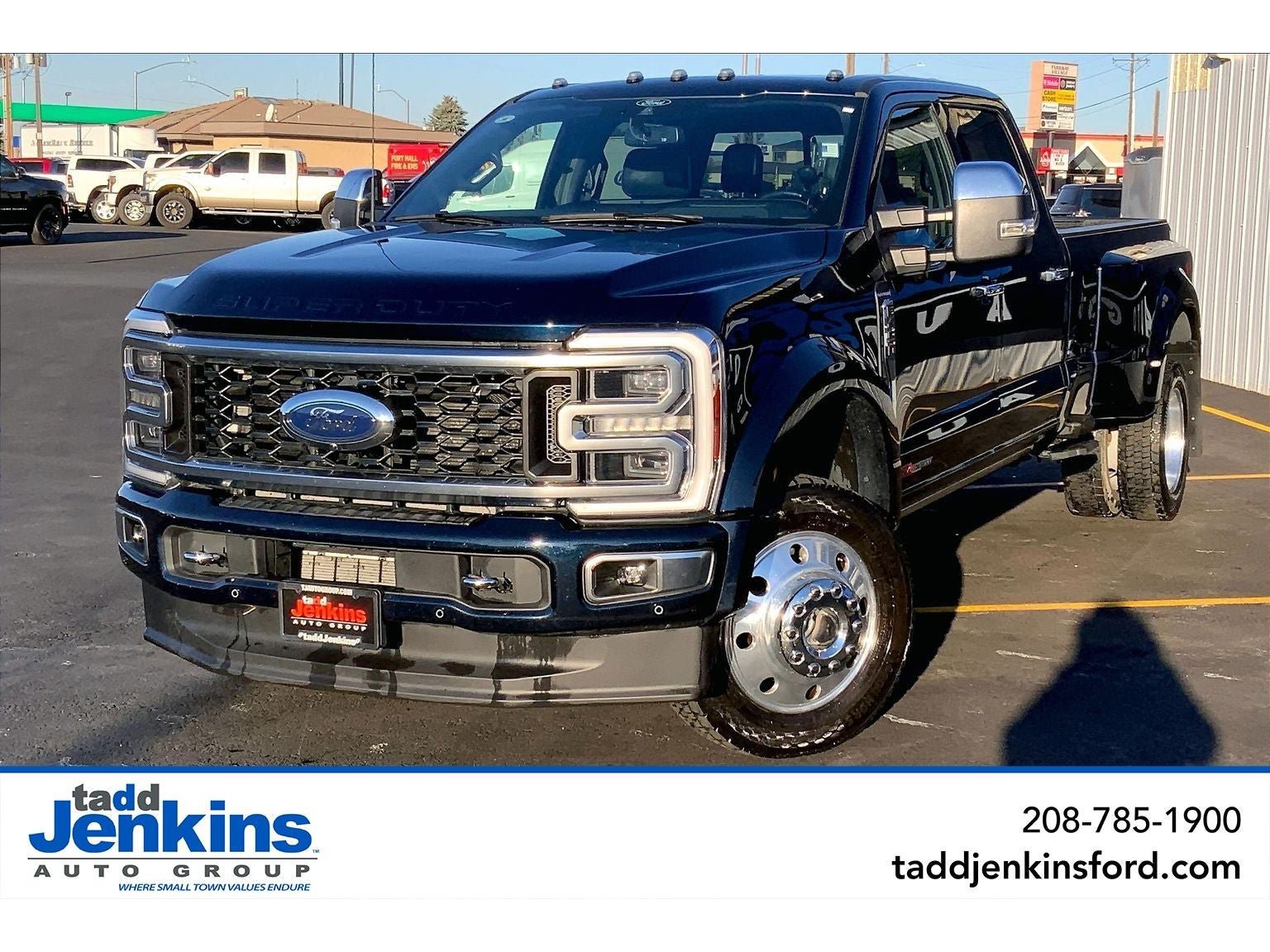 Used 2024 Ford F450 Platinum w/ FX4 Off-Road Package AWD/4WD image 1