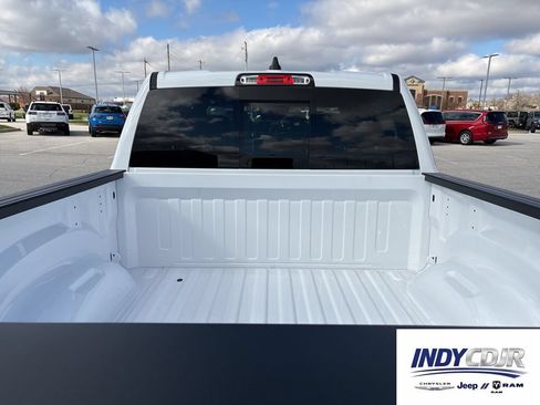 New 2026 RAM 1500 Big Horn AWD/4WD image 11