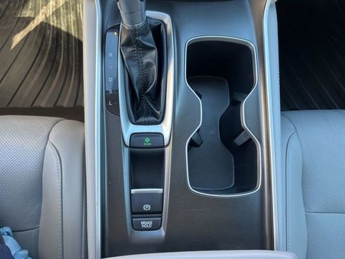 Used 2019 Honda Accord EX-L image 18