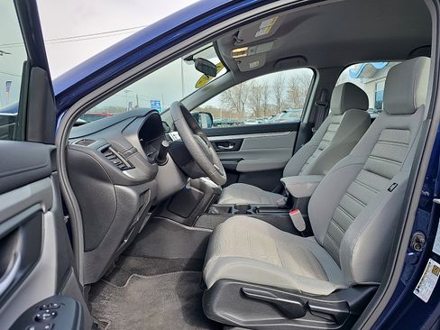 Used 2018 Honda CR-V LX image 13