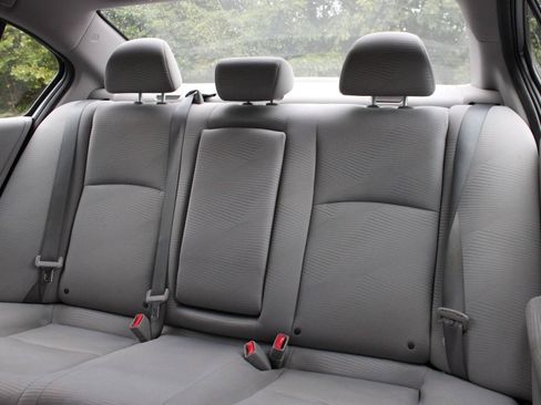 Used 2017 Honda Accord LX image 16