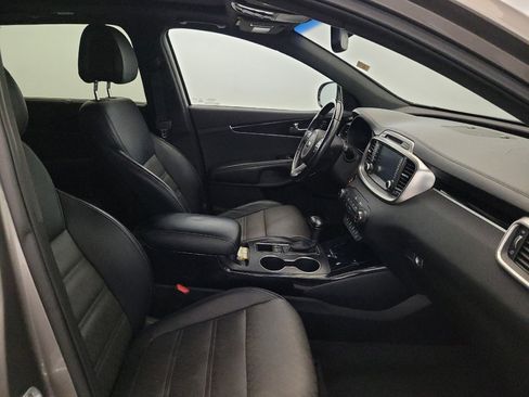 Used 2016 Kia Sorento SX FWD image 21