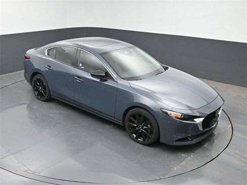 Used 2024 MAZDA MAZDA3 s image 39