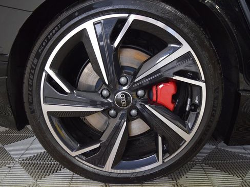 New 2025 Audi S6 e-tron Premium Plus image 11