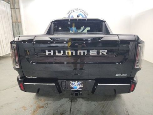 New 2025 GMC Hummer EV 3X w/ LPO, Dark Essentials Package image 5