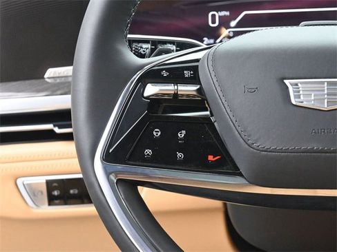 New 2025 Cadillac Escalade IQ Luxury 2 image 32