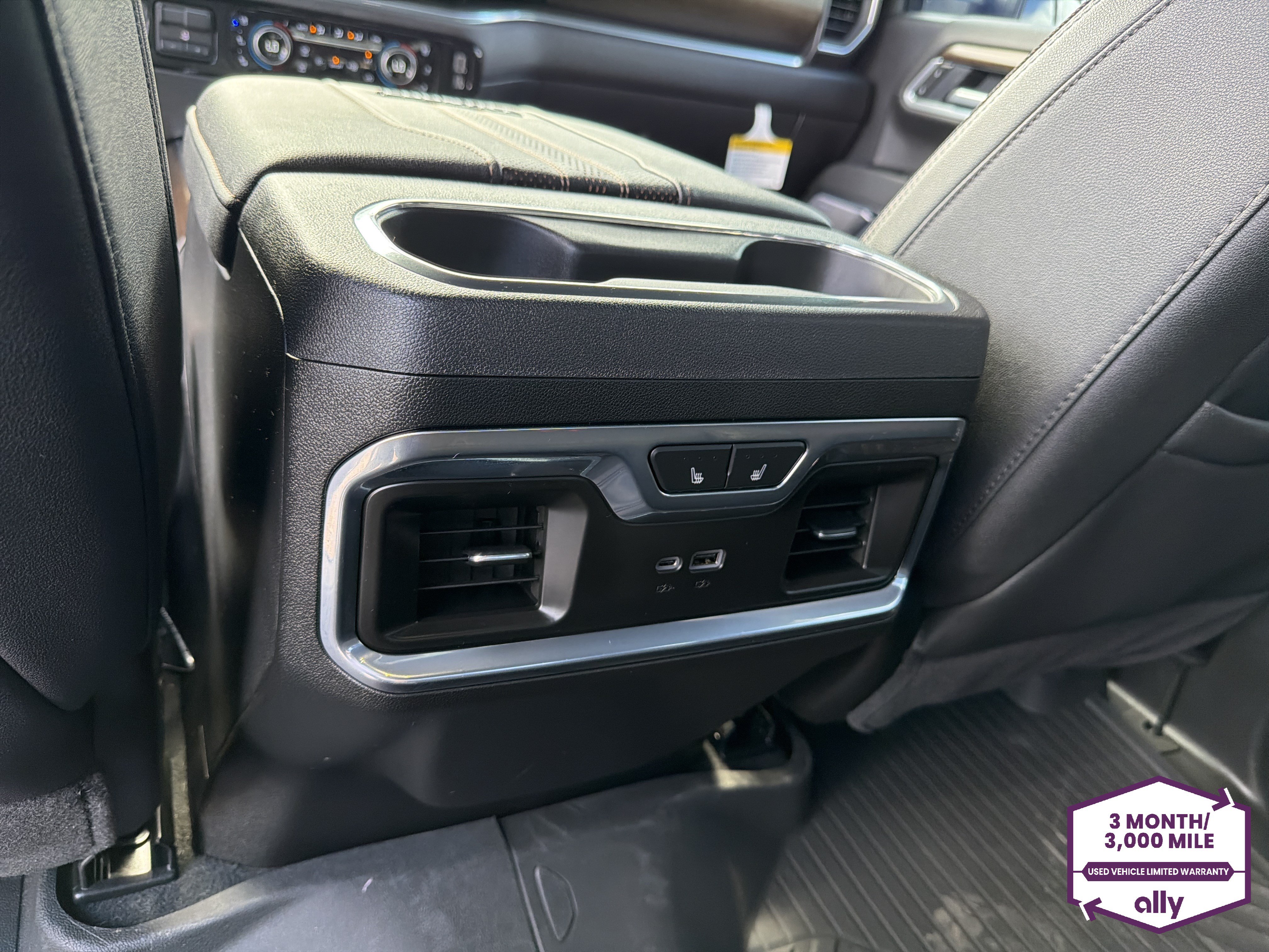 Used 2026 Chevrolet Silverado 2500 High Country w/ Technology Package AWD/4WD image 13