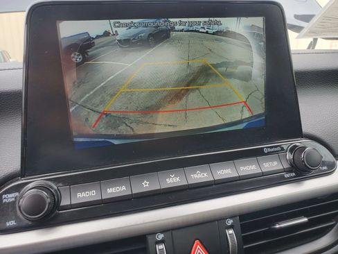 Used 2021 Kia Forte LXS FWD image 48