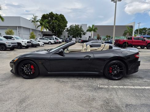 Used 2013 Maserati GranTurismo Sport RWD image 9