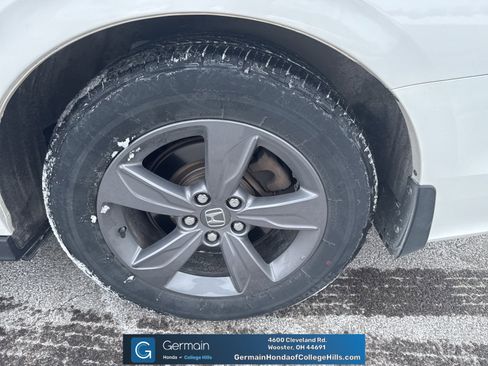 Used 2023 Honda Odyssey EX image 9