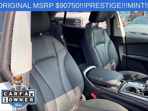 Used 2023 Audi Q8 Prestige AWD/4WD image 7