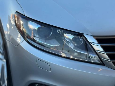Used 2013 Volkswagen CC Sport FWD image 10