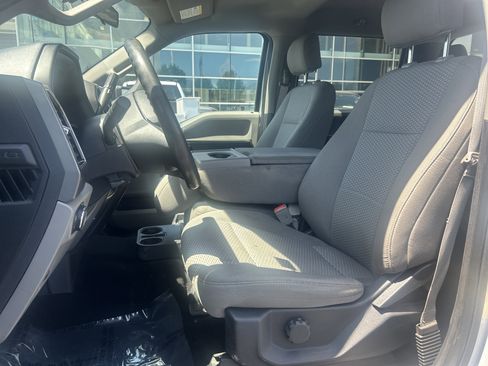 Certified 2019 Ford F150 XLT w/ Trailer Tow Package AWD/4WD image 12