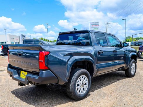 Used 2026 Toyota Tacoma SR RWD image 7