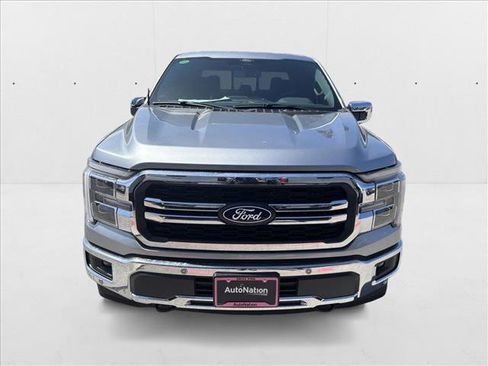 New 2025 Ford F150 Lariat w/ Equipment Group 501A Mid image 8