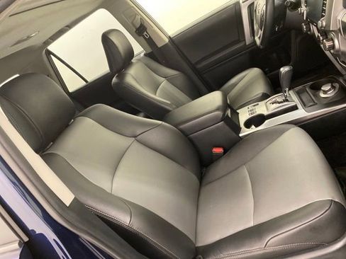 Certified 2024 Toyota 4Runner SR5 Premium image 31