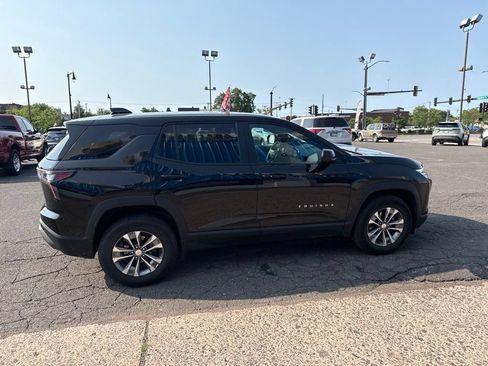 Used 2026 Chevrolet Equinox LT AWD/4WD image 10