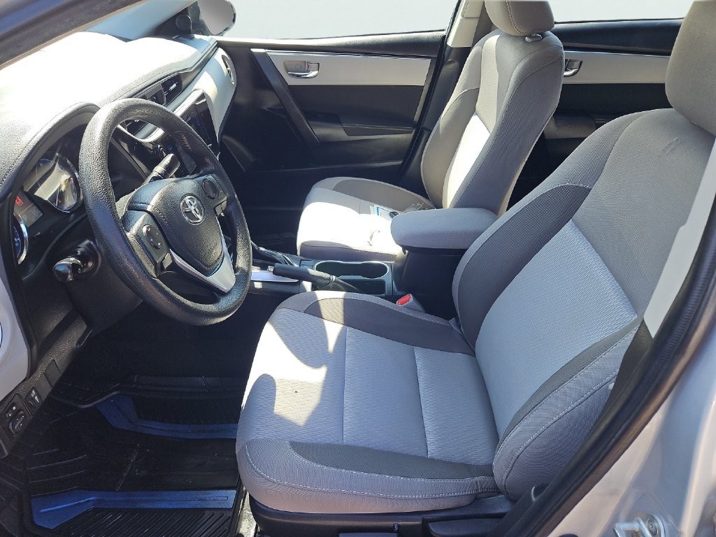 Used 2019 Toyota Corolla LE FWD image 26