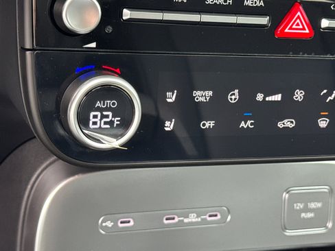 New 2026 Hyundai Ioniq 9 Limited image 25