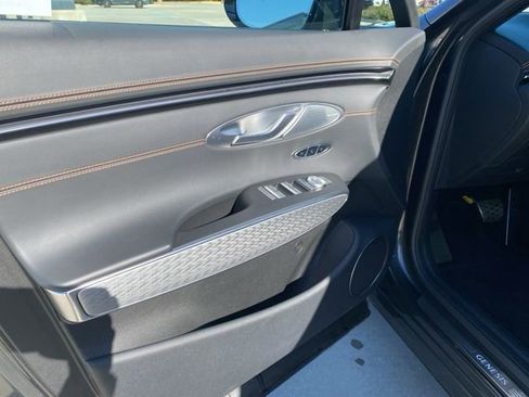 Used 2026 Genesis GV70 2.5T Sport Prestige image 12