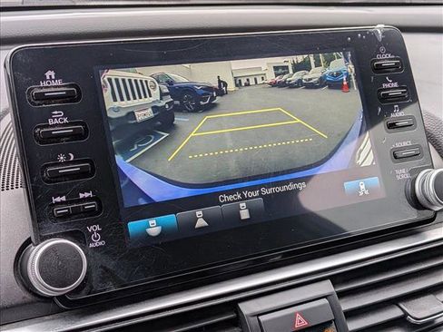 Used 2021 Honda Accord Sport image 14
