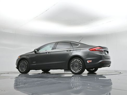 Used 2018 Ford Fusion Energi SE image 48