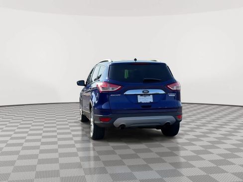 Used 2016 Ford Escape Titanium FWD image 7