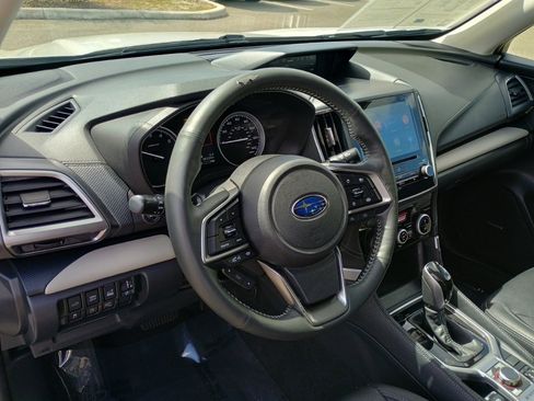 Used 2023 Subaru Forester Limited image 12