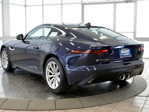 Used 2018 Jaguar F-TYPE Coupe image 6