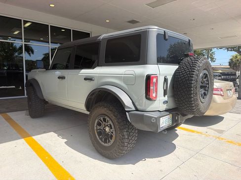 Used 2022 Ford Bronco Wildtrak AWD/4WD image 3