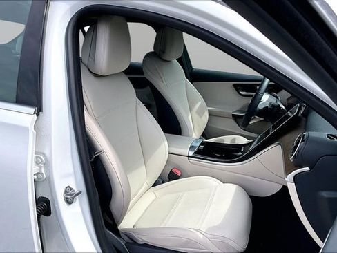 Certified 2023 Mercedes-Benz C 300 4MATIC Sedan image 13