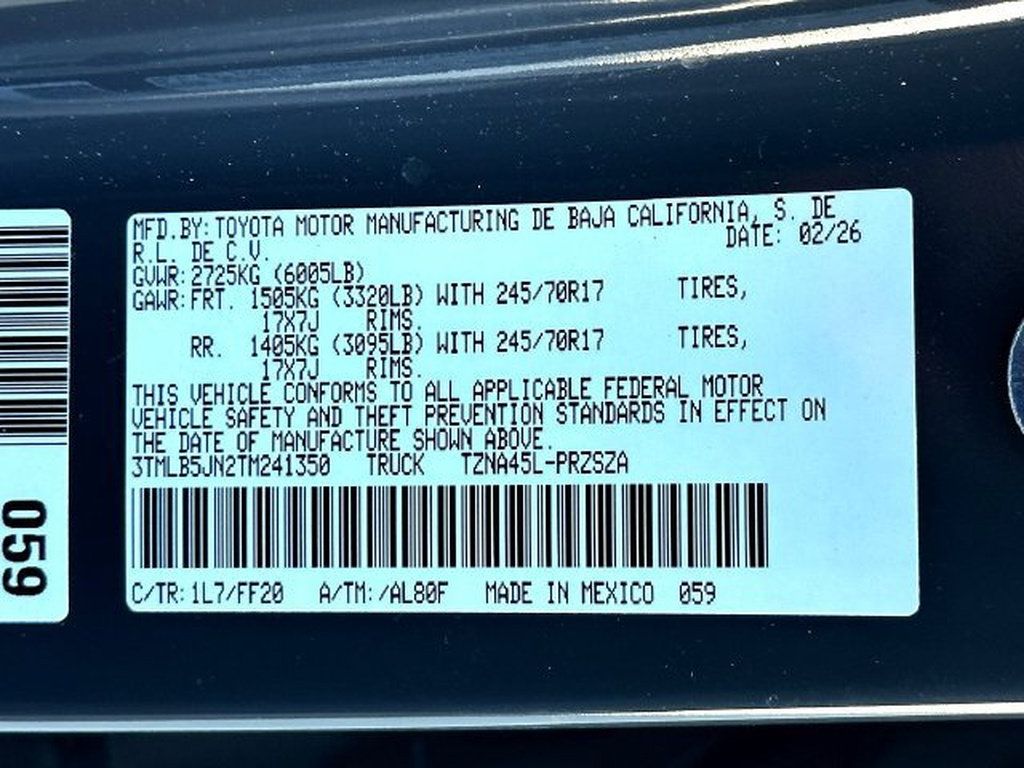 Used 2026 Toyota Tacoma SR5 AWD/4WD image 32