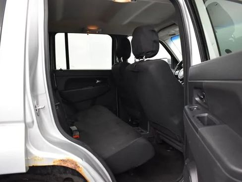 Used 2011 Jeep Liberty Sport w/ Popular Equipment Group AWD/4WD image 18
