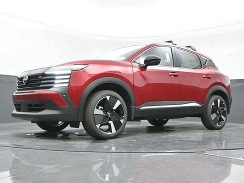New 2026 Nissan Kicks SR FWD image 21