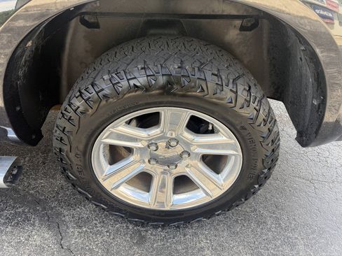 Used 2016 RAM 1500 Limited AWD/4WD image 9