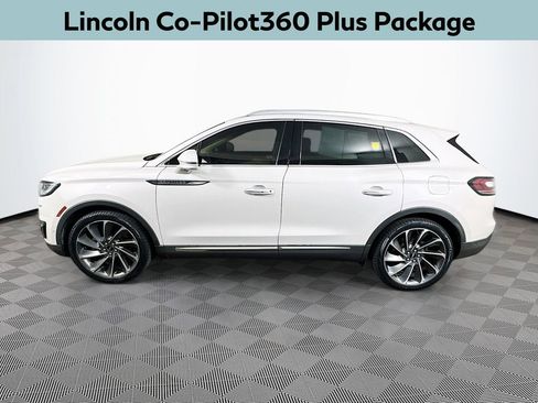 Used 2020 Lincoln Nautilus Reserve w/ Equipment Group 201A image 8