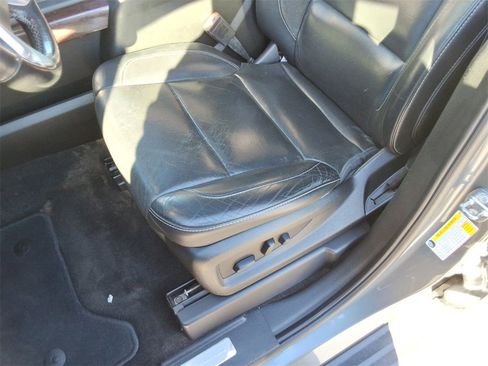 Used 2018 GMC Yukon SLT w/ Open Road Package image 26