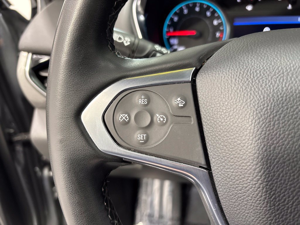 Used 2023 Chevrolet Traverse LT AWD/4WD image 13