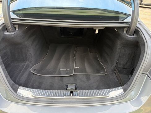 Used 2022 Mercedes-Benz S 580 4MATIC Sedan w/ AMG Line Package image 18