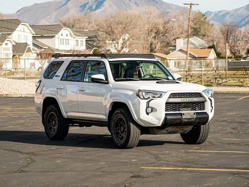 Used 2020 Toyota 4Runner TRD Pro image 3