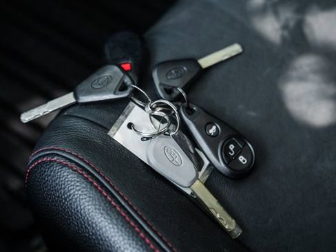 Used 2014 Subaru Impreza WRX Limited image 98