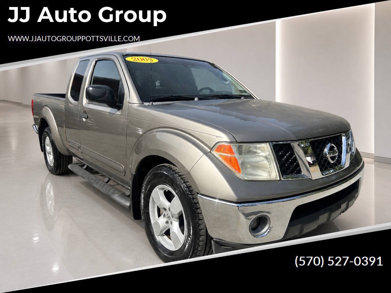 Used 2005 Nissan Frontier LE w/ (H02) Audio Pkg AWD/4WD image 1