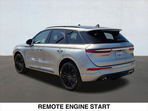 Used 2023 Lincoln Corsair Reserve w/ Equipment Group 201A FWD image 7