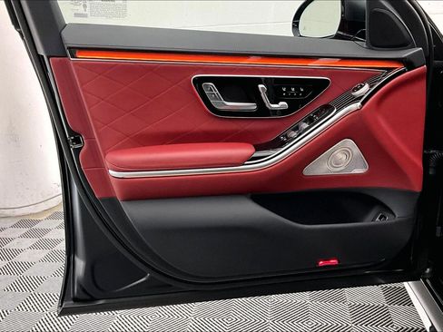 Used 2026 Mercedes-Benz S 580 4MATIC Sedan image 24